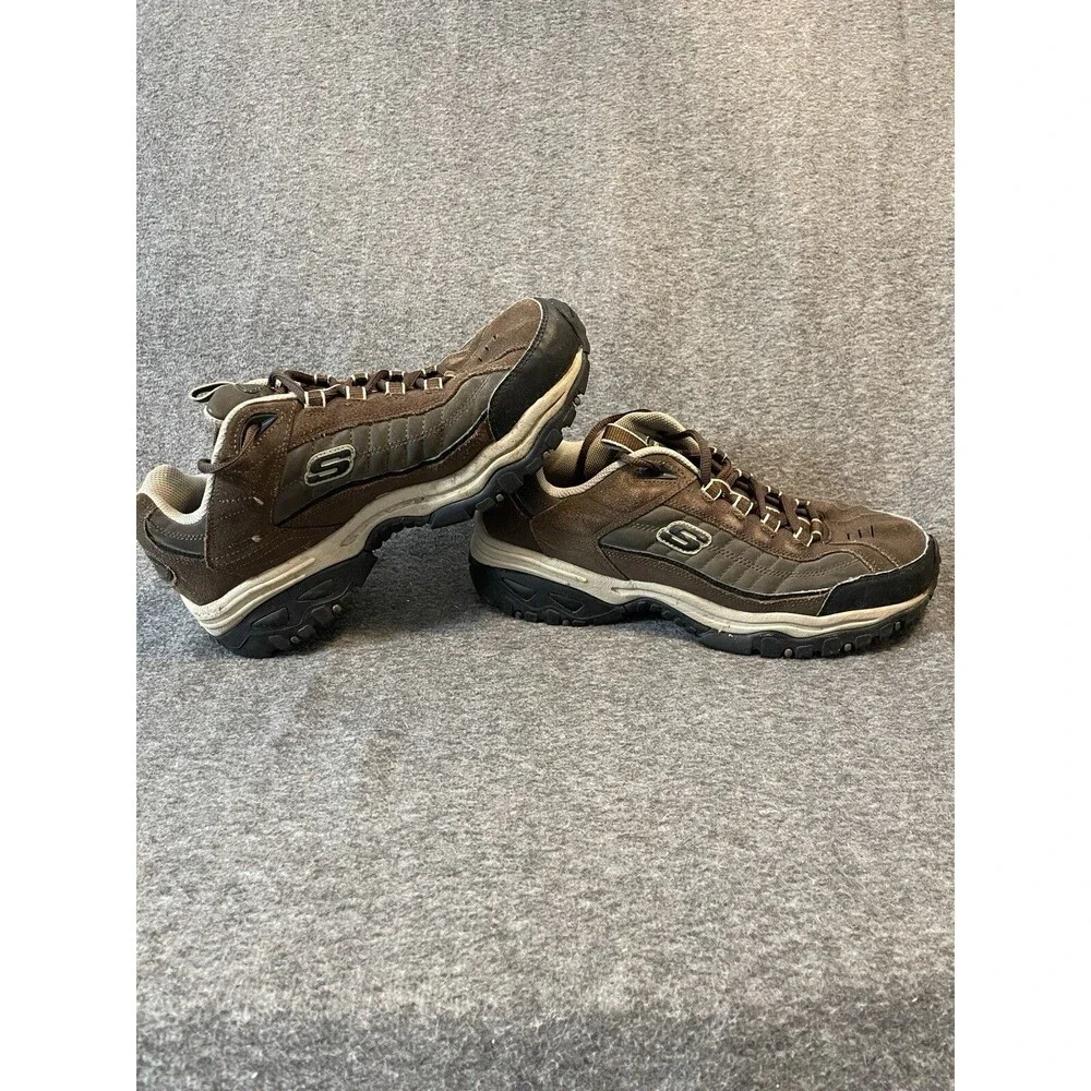 Skechers Walking Shoe Men 11 Brown LaceUp Sneaker Sport Energy Downforce Leather